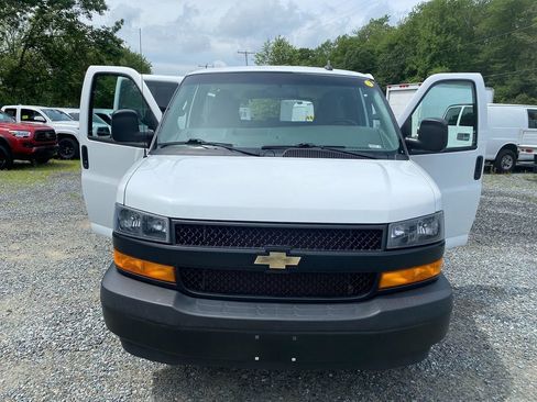 Used 2020 Chevrolet Express 2500 LS w/ Driver Convenience Package image 34
