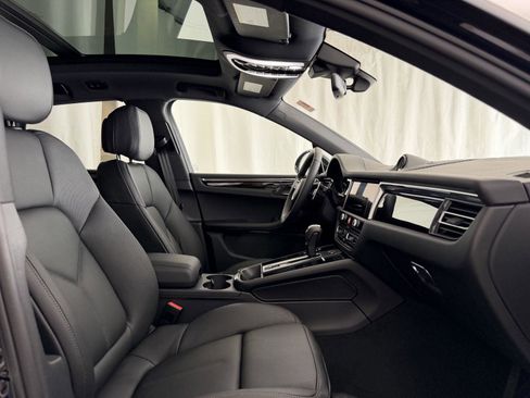 New 2026 Porsche Macan Turbo image 16
