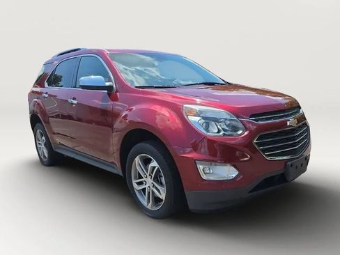 Used 2017 Chevrolet Equinox Premier w/ Enhanced Convenience Package FWD image 3