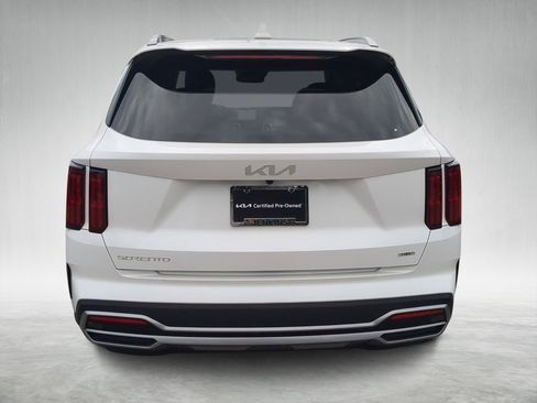 Certified 2024 Kia Sorento SX Prestige w/ Panoramic Sunroof Package image 4