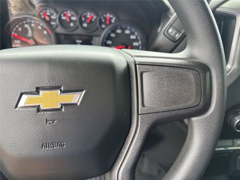 Used 2021 Chevrolet Silverado 1500 Custom RWD image 22