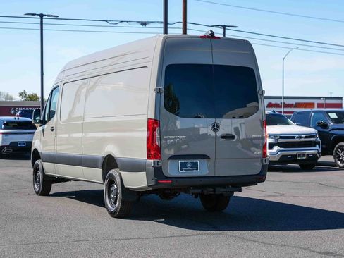 New 2026 Mercedes-Benz Sprinter 2500 image 8