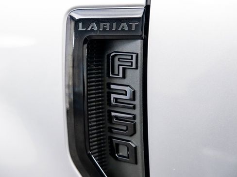 Used 2022 Ford F250 Lariat w/ Tremor Off-Road Package image 13