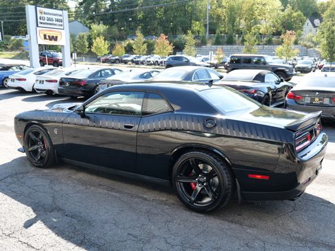 Used 2015 Dodge Challenger SRT Hellcat image 72