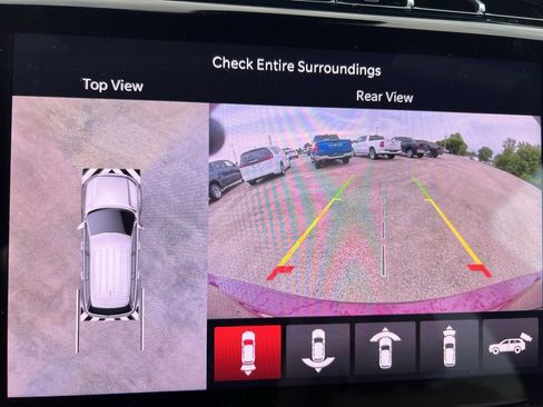 New 2025 Jeep Grand Cherokee L Limited w/ Luxury Tech Group II image 40