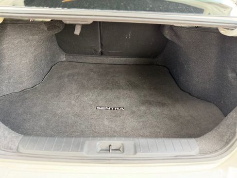 Used 2021 Nissan Sentra SV w/ Trunk Package FWD image 18