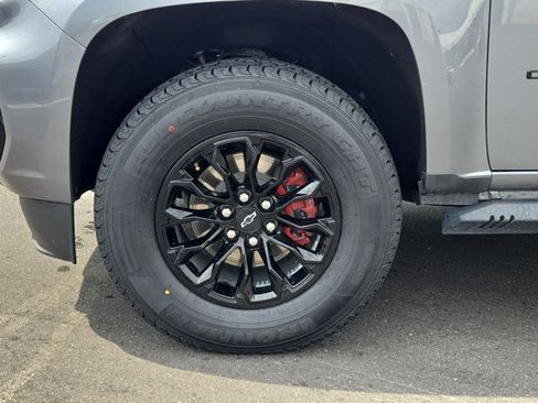 Used 2022 Chevrolet Colorado Z71 w/ Trail Boss Package AWD/4WD image 22