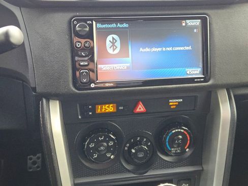 Used 2017 Toyota 86 image 16