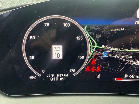 Certified 2026 Porsche Cayenne AWD/4WD image 19