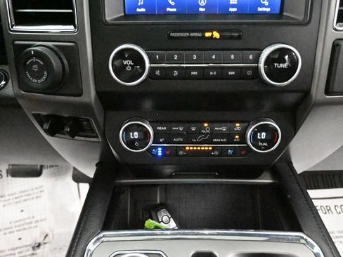 Used 2021 Ford Expedition XLT AWD/4WD image 14