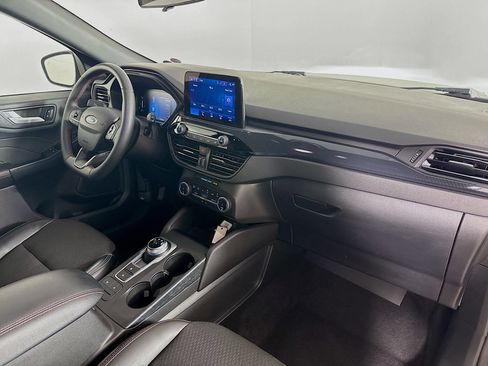 Used 2025 Ford Escape ST-Line image 34