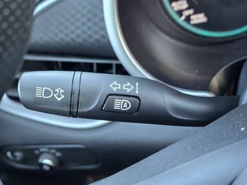 Used 2023 Chevrolet Malibu LT image 20