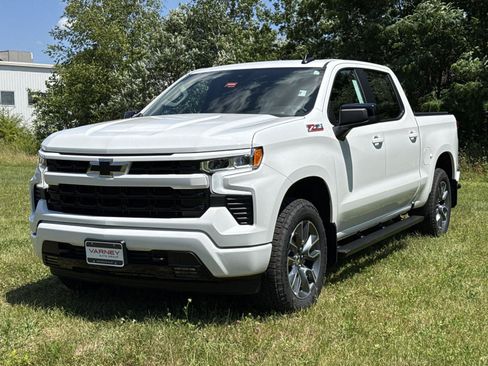 New 2026 Chevrolet Silverado 1500 RST w/ Convenience Package II AWD/4WD image 1