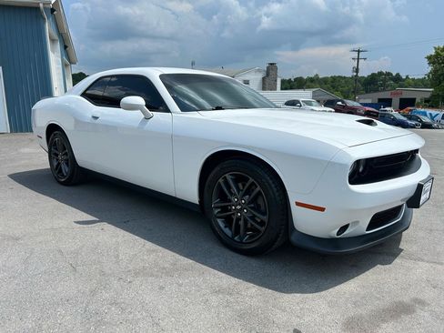 Used 2019 Dodge Challenger GT w/ Blacktop Package AWD/4WD image 7