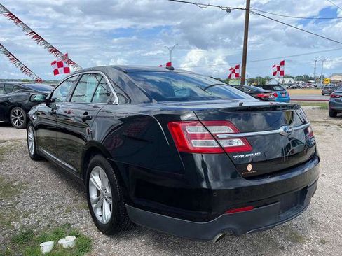 Used 2015 Ford Taurus SEL w/ Equipment Group 201A image 5
