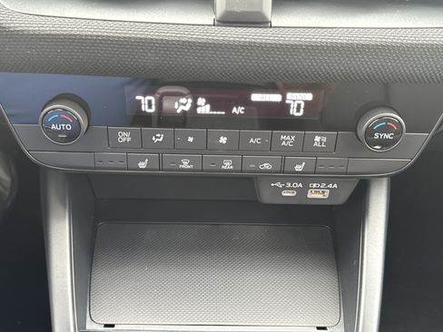 New 2026 Subaru Outback Premium image 23