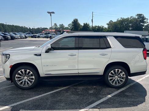 Used 2021 GMC Yukon Denali RWD image 34