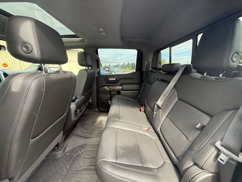 Used 2020 Chevrolet Silverado 1500 LT Trail Boss AWD/4WD image 8
