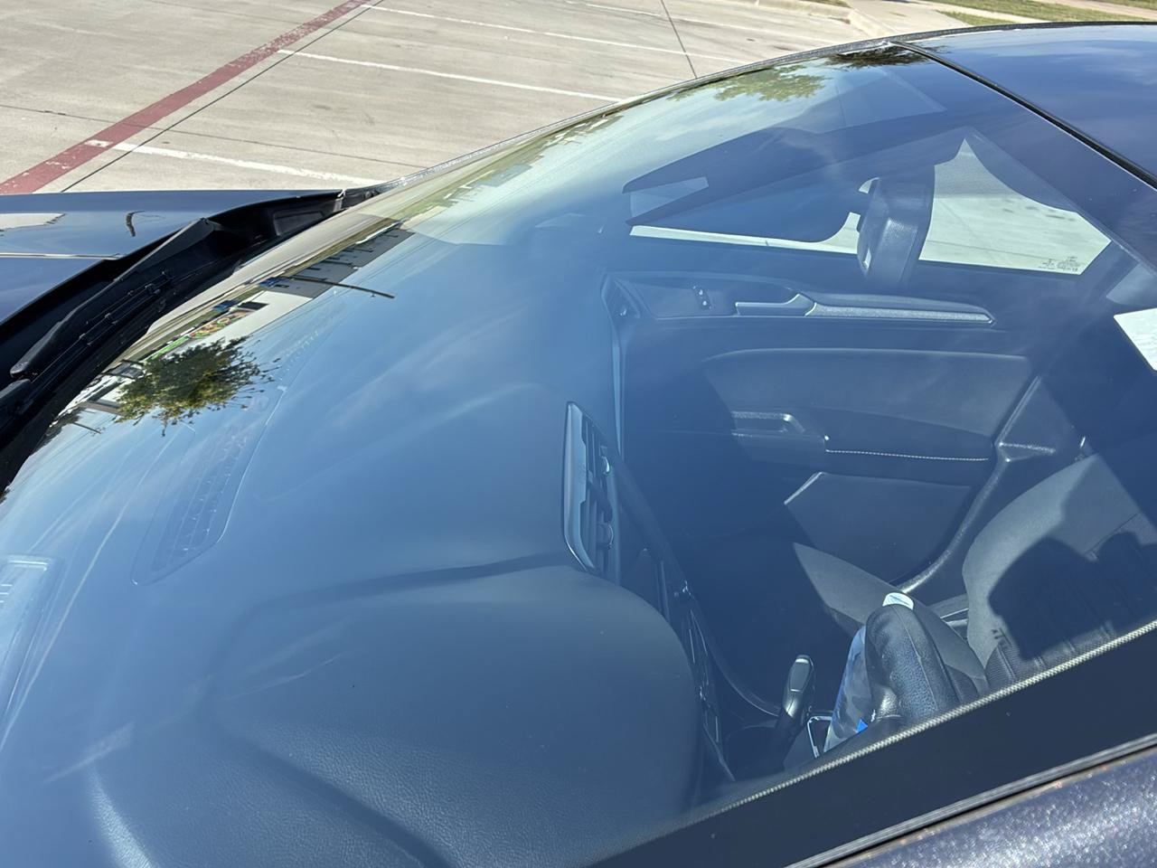 Used 2020 Ford Fusion SE FWD image 11