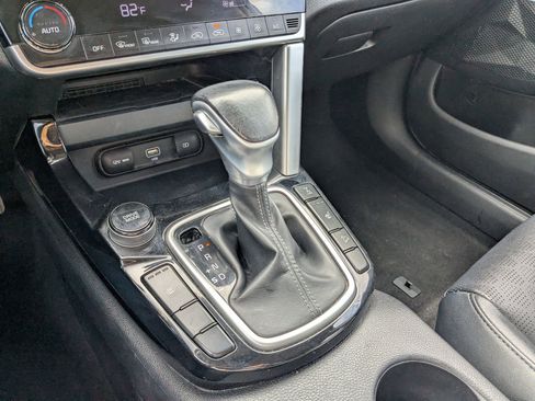 Used 2021 Kia Seltos SX image 27