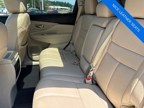 Used 2019 Nissan Murano SV w/ Premium Package FWD image 26