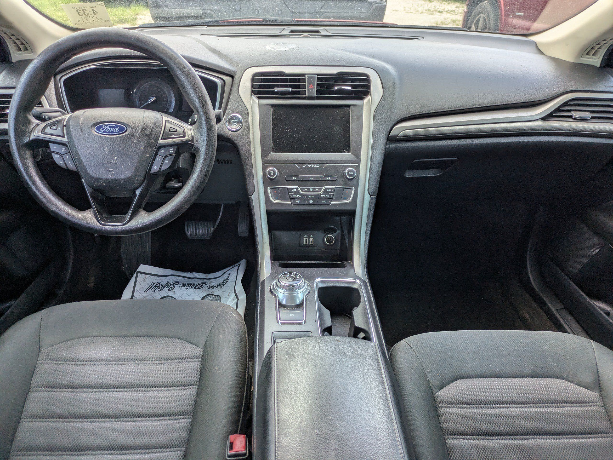 Certified 2020 Ford Fusion SE FWD image 12