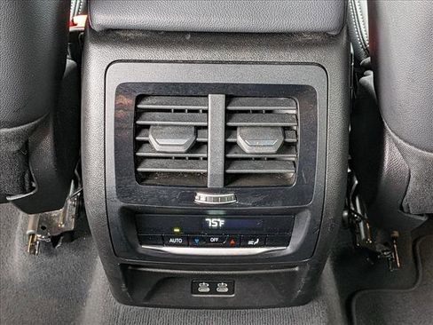 Used 2024 BMW X3 sDrive30i w/ Convenience Package RWD image 15