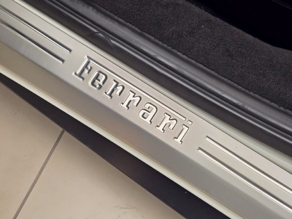Used 2013 Ferrari 458 Spider RWD image 31