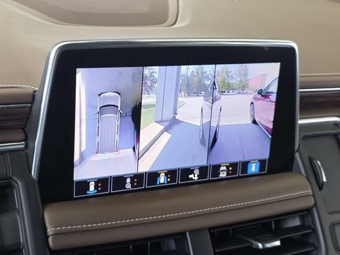 Used 2021 Chevrolet Tahoe High Country RWD image 26