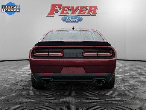 Used 2022 Dodge Challenger R/T w/ Plus Package image 4