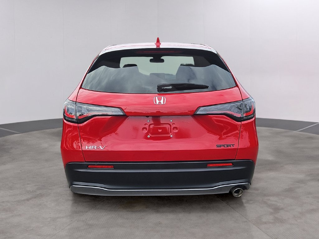 Used 2025 Honda HR-V Sport image 5
