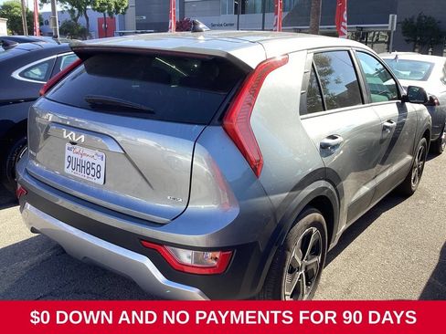 Used 2025 Kia Niro LX FWD image 4
