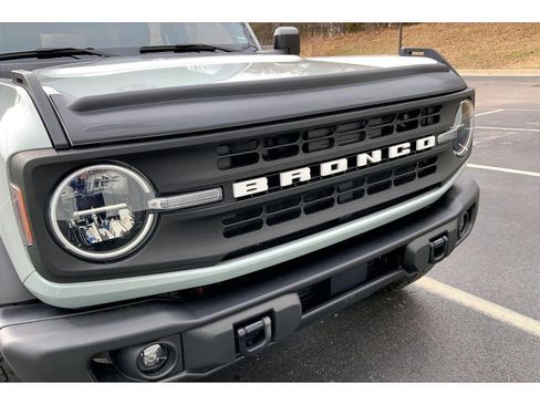 Used 2022 Ford Bronco Black Diamond image 28