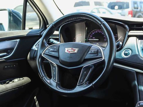 Used 2019 Cadillac XT5 Premium Luxury FWD image 15