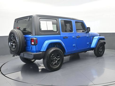 Used 2024 Jeep Wrangler Unlimited Sport AWD/4WD image 6
