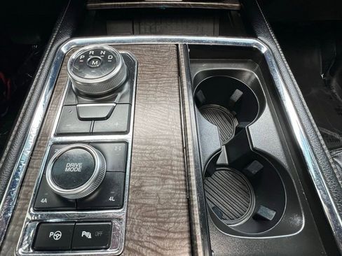 Used 2020 Ford Expedition Limited w/ Special Edition Package image 61