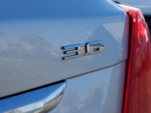 Used 2017 Cadillac XT5 Luxury w/ Driver Awareness Package image 35