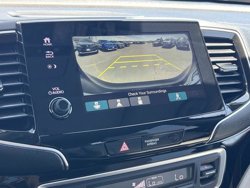 Used 2022 Honda Pilot Touring image 15