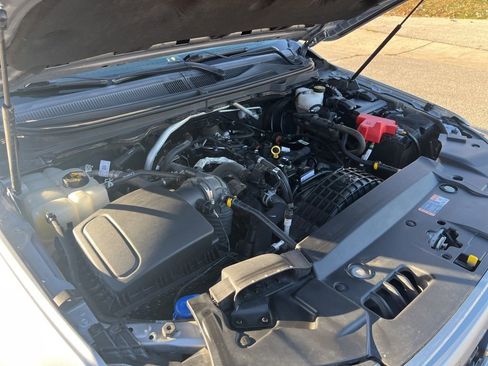 Used 2020 Ford Ranger XLT w/ FX4 Off-Road Package image 11