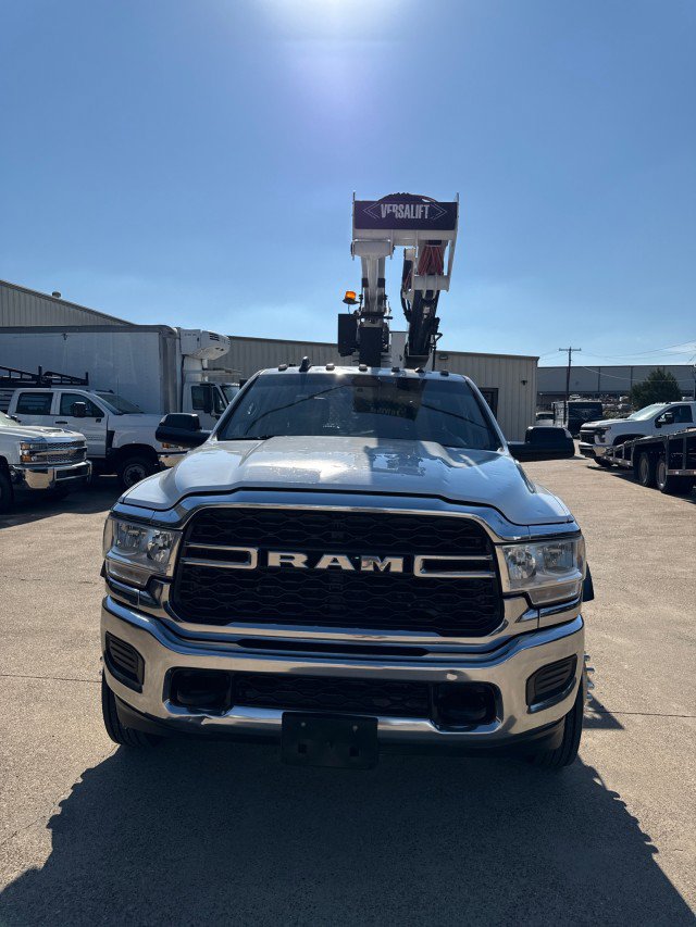 Used 2019 RAM 5500 Tradesman w/ Payload Upgrade Package AWD/4WD image 10