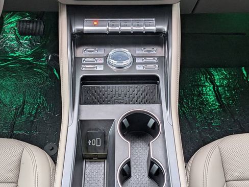 New 2025 Lincoln Nautilus Premier w/ Jet Appearance Package image 17