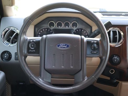 Used 2011 Ford F350 Lariat w/ Lariat Ultimate Pkg AWD/4WD image 18