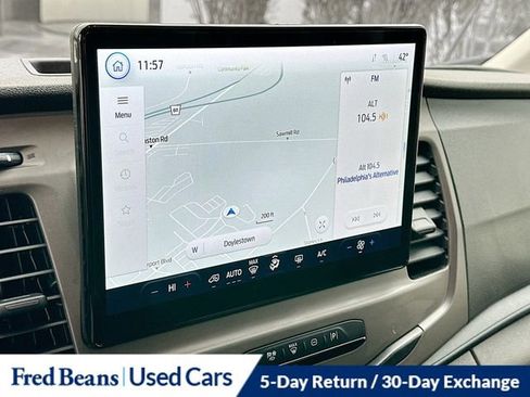 Used 2022 Ford Transit 350 XLT image 14