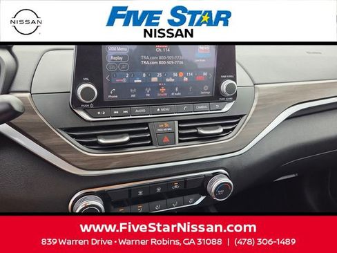 Used 2024 Nissan Altima 2.5 SV FWD image 20