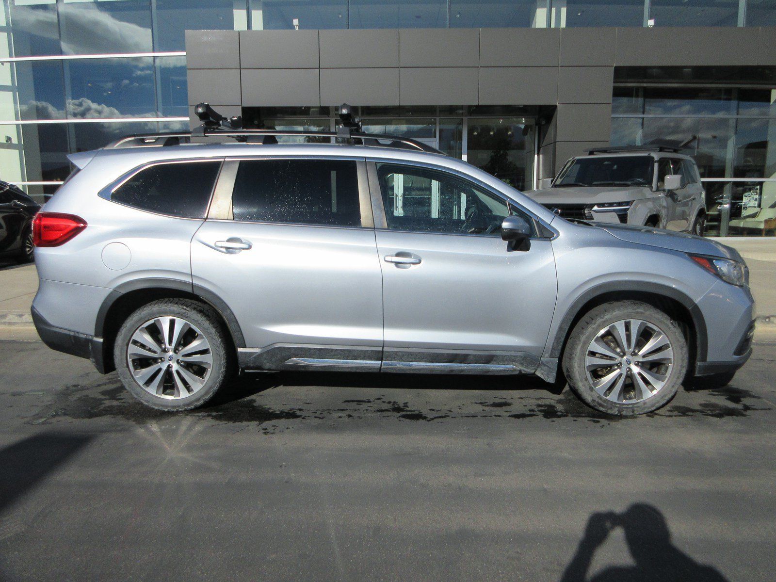 Used 2022 Subaru Ascent Limited w/ Technology Package AWD/4WD image 12