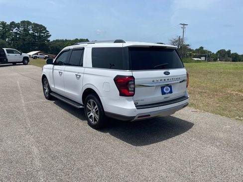 Used 2022 Ford Expedition Max Limited RWD image 3