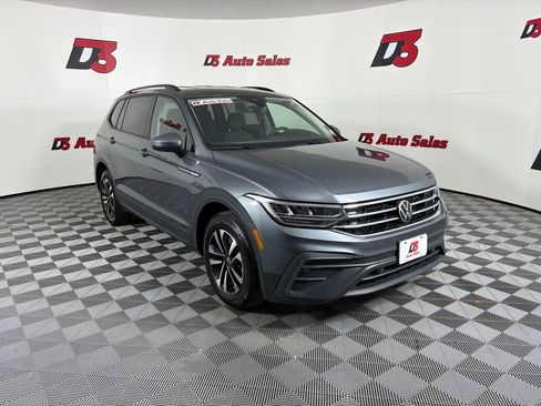 Used 2024 Volkswagen Tiguan S image 8