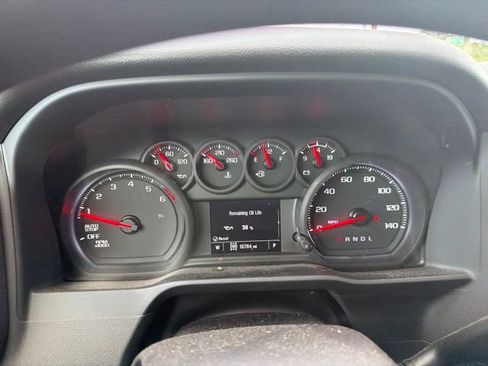 Used 2026 Chevrolet Silverado 1500 Custom Trail Boss AWD/4WD image 13