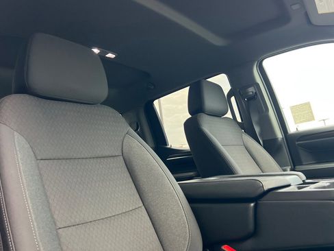 Used 2024 Chevrolet Silverado 1500 RST w/ Z71 Off-Road Package image 16