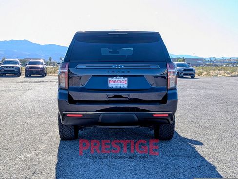 Used 2022 Chevrolet Tahoe Z71 w/ Z71 Off-Road Package AWD/4WD image 11